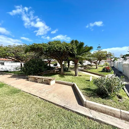 Apartamento Con Piscina, Wifi, A 750 M De La Playa En Tenerife Sur